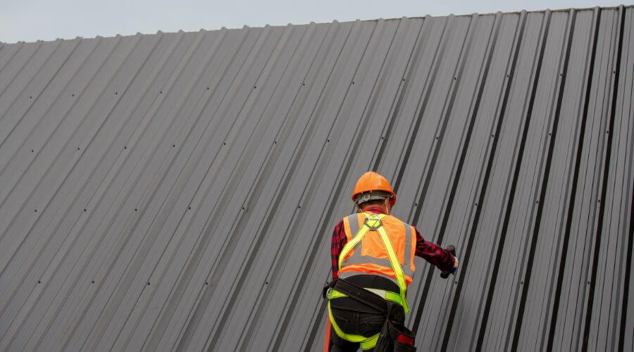 Professional gutter cleaning in Bakersfield, VT